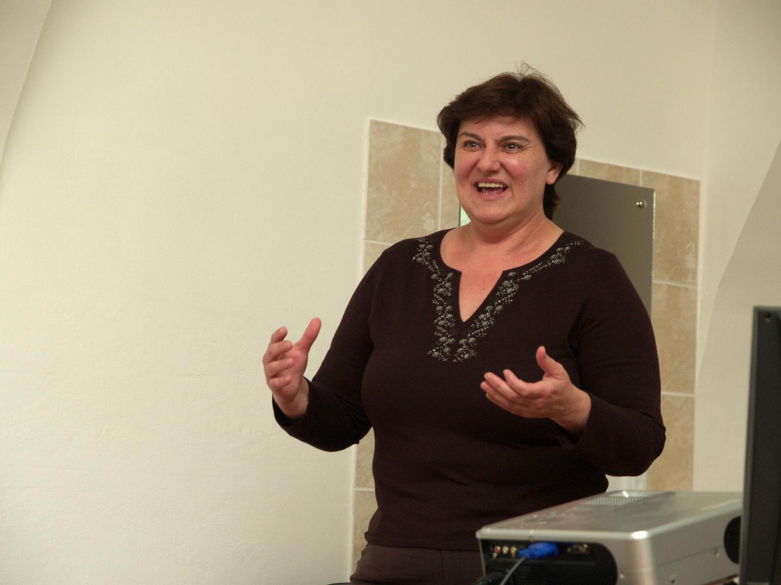 dr. Elvira Koić