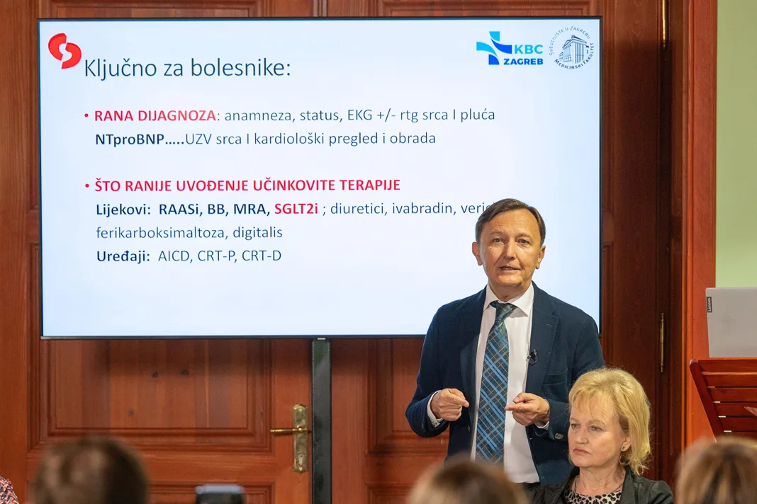 Akademik Davor Miličić, predstojnik Klinike za bolesti srca i krvnih žila KBC-a Zagreb, predsjednik Hrvatskog kardiološkog društva, na press konferenciji 