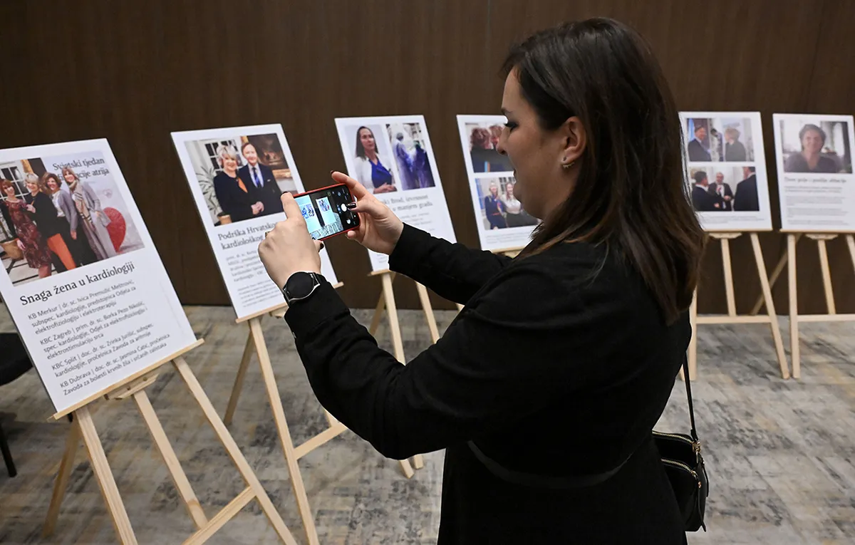 Svjetski tjedan fibrilacije atrija u RH, Zagreb, 25. 11. 2025., Hilton, postavljena izložba fotografija na temu liječenja fibrilacije atrija u Hrvatskoj