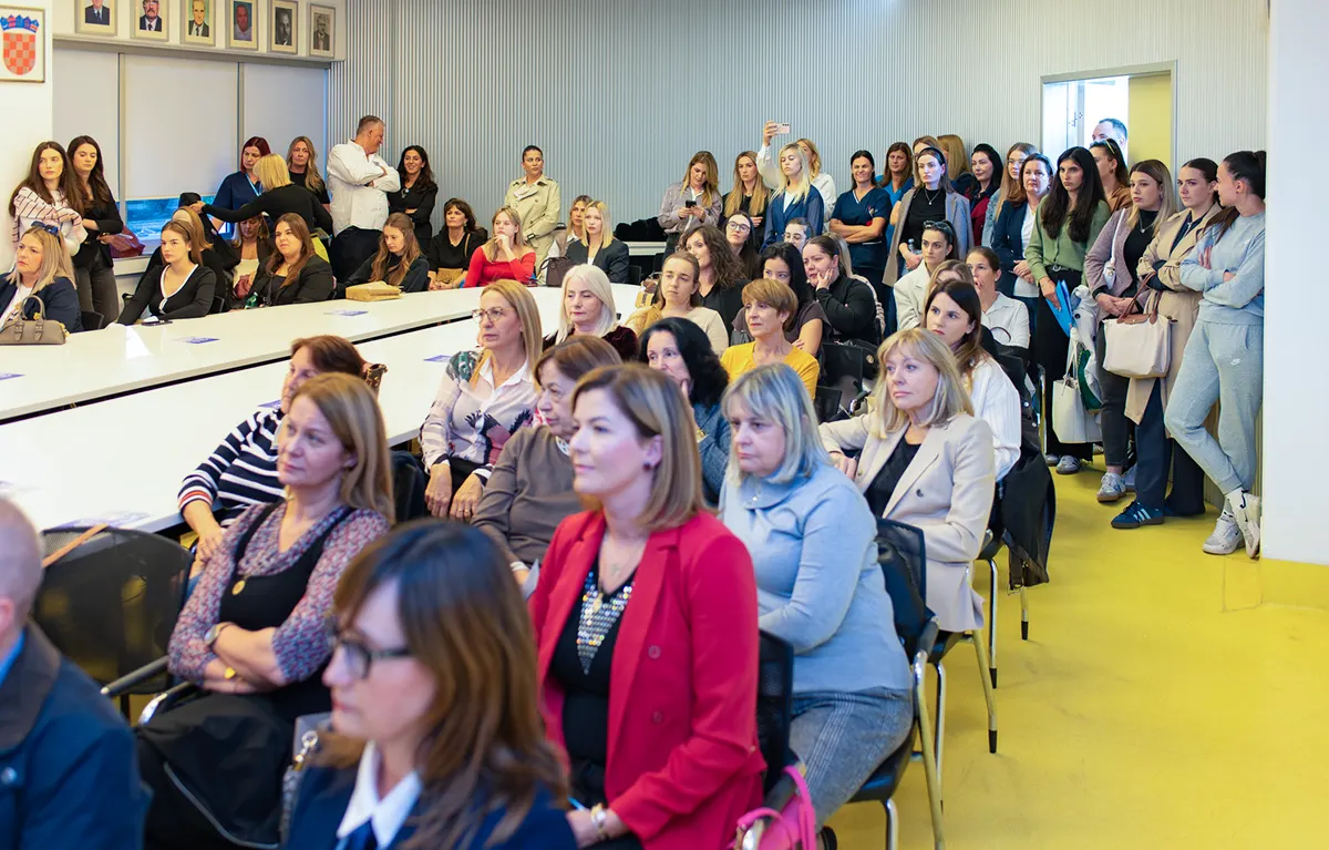 KBC-Split-primalje-kongres-publika Simpozij primalja, publika, Drugi primaljski simpozij s međunarodnim sudjelovanjem “Elija Sotera” u KBC-u Split.