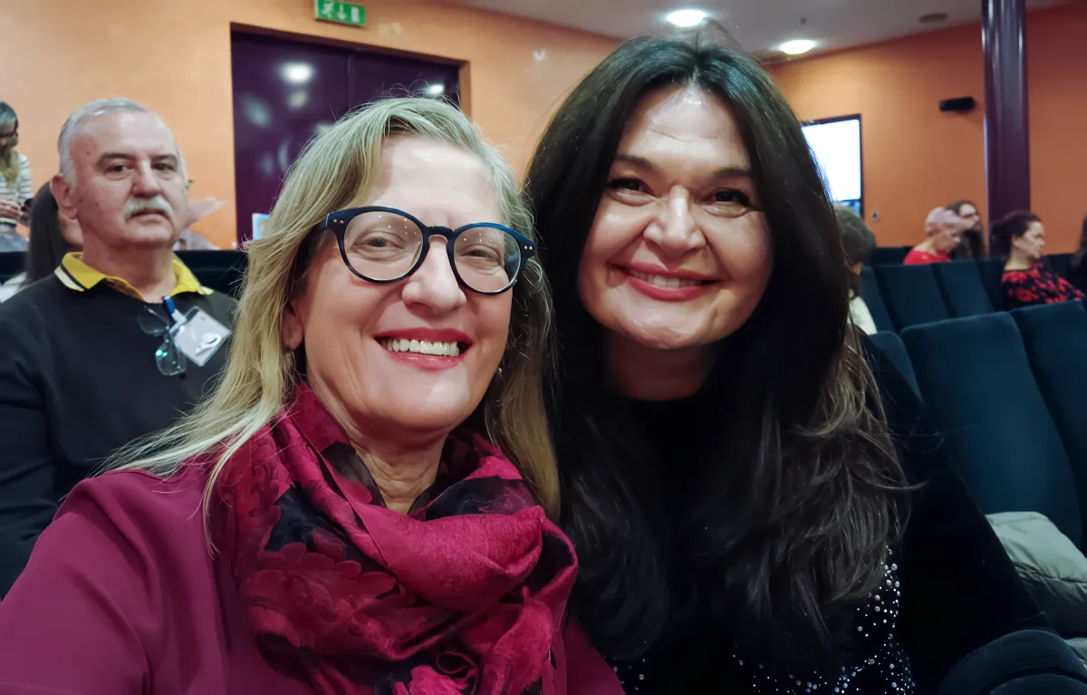 Sandra Karabatić i liječnica iz KBC-a Zagreb na promociji zbirke Budi i ti