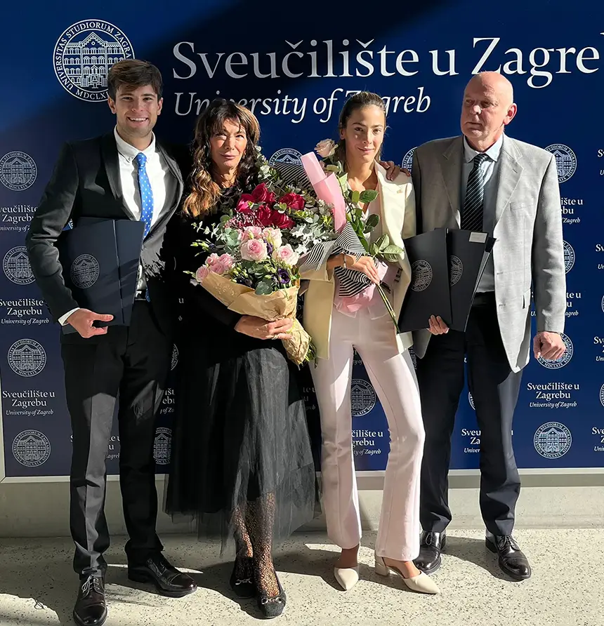 Luciana i Andro s roditeljima na dodjeli Rektorove nagrade u Zagrebu, 2025.