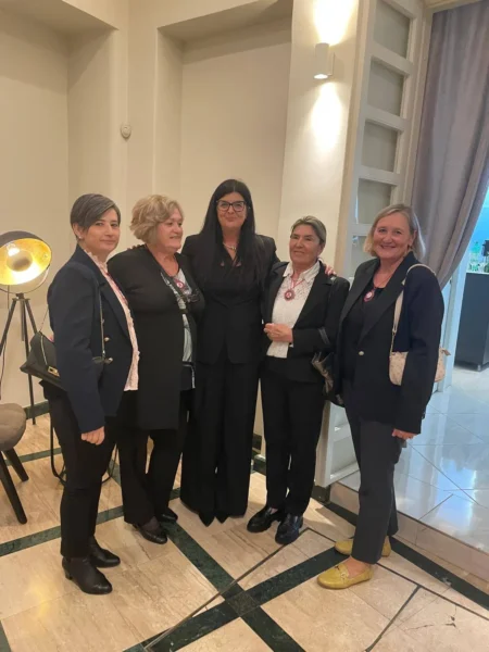 Članice Kluba Agata iz Križevaca na konferenciji Ujedinjeni protiv raka.