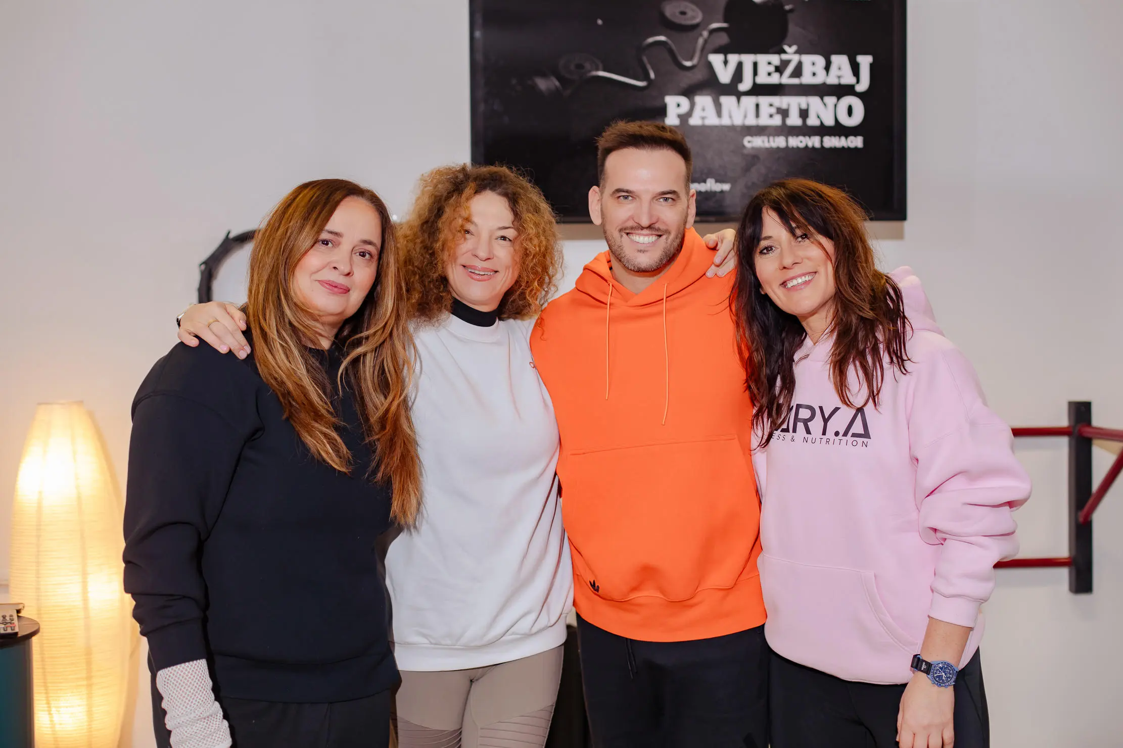 Vježbanje u menopauzi, treneri i nutricionisti. 