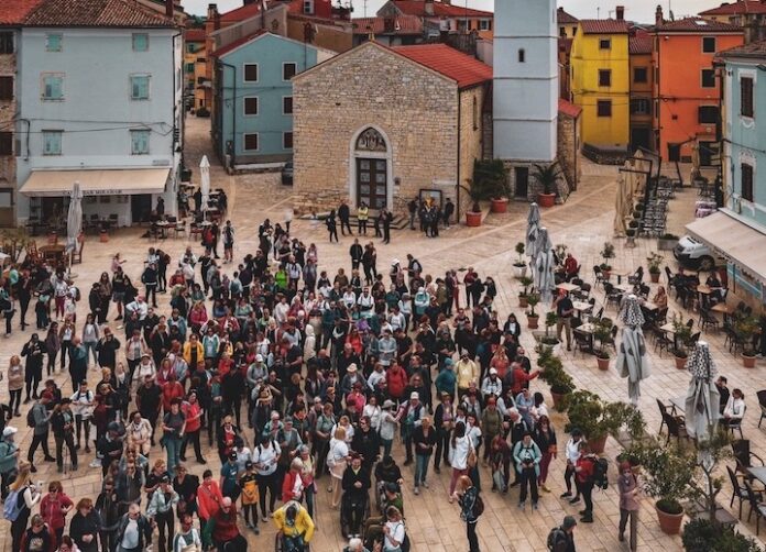 Hodajmo za one koji ne mogu