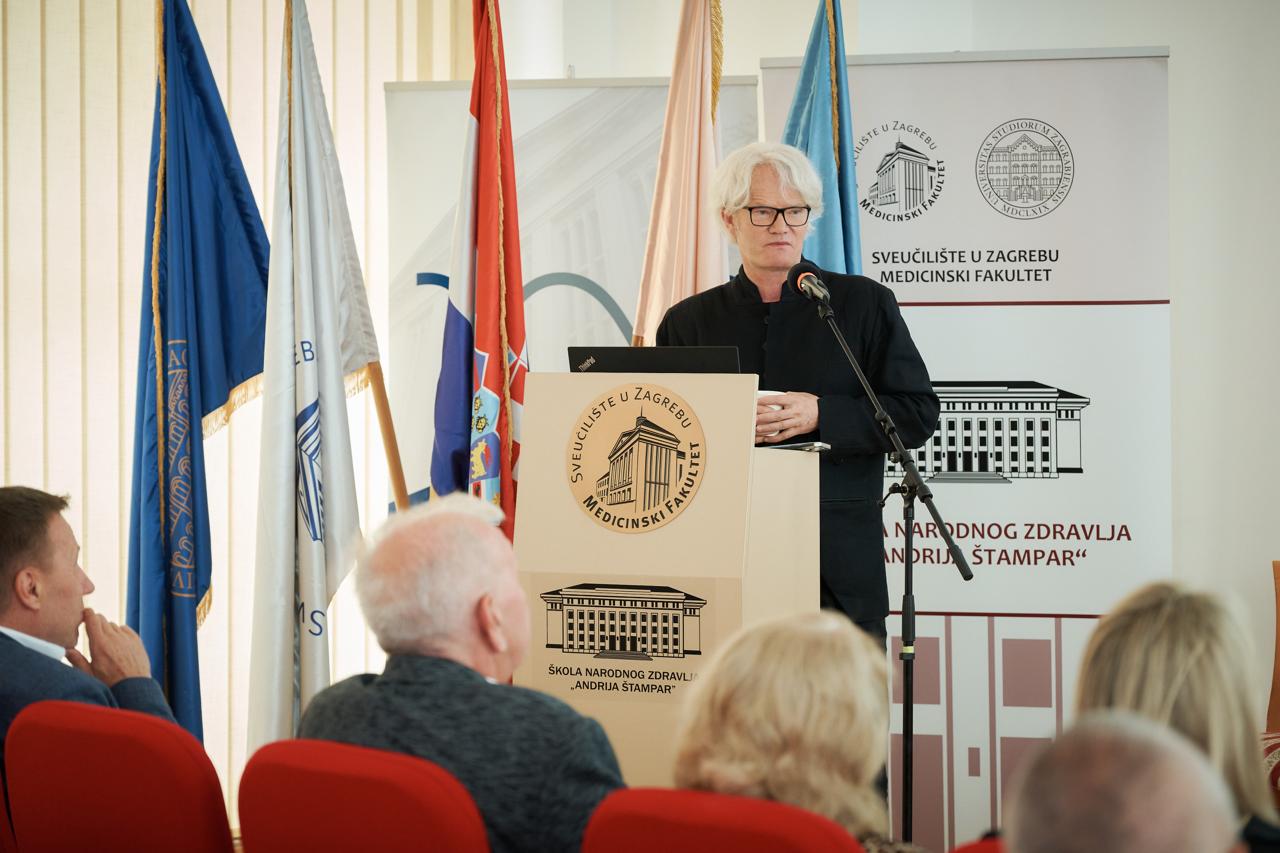 Davor Mucić, pristup smanjenja šteta kod mentalnog zdravlja