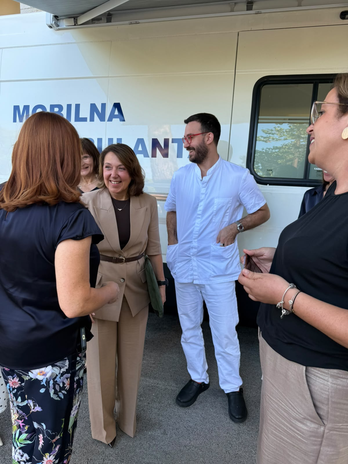 mobilna ambulanta Mobilna ambulanta u Istri, ministrica Irena Hrstić