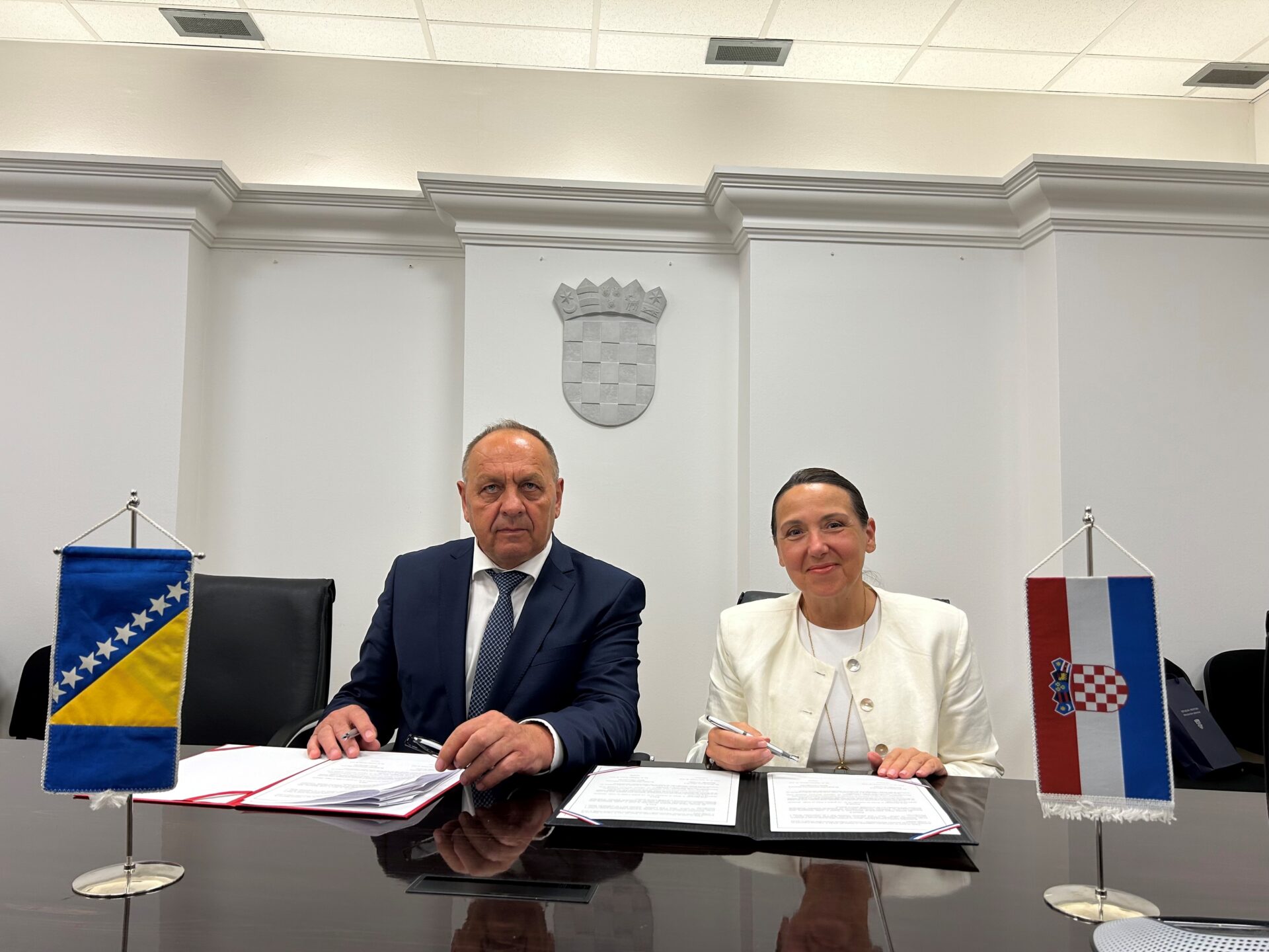 Ministrica Hrstić i ministar Rimac potpisali sporazum o hitnoj.