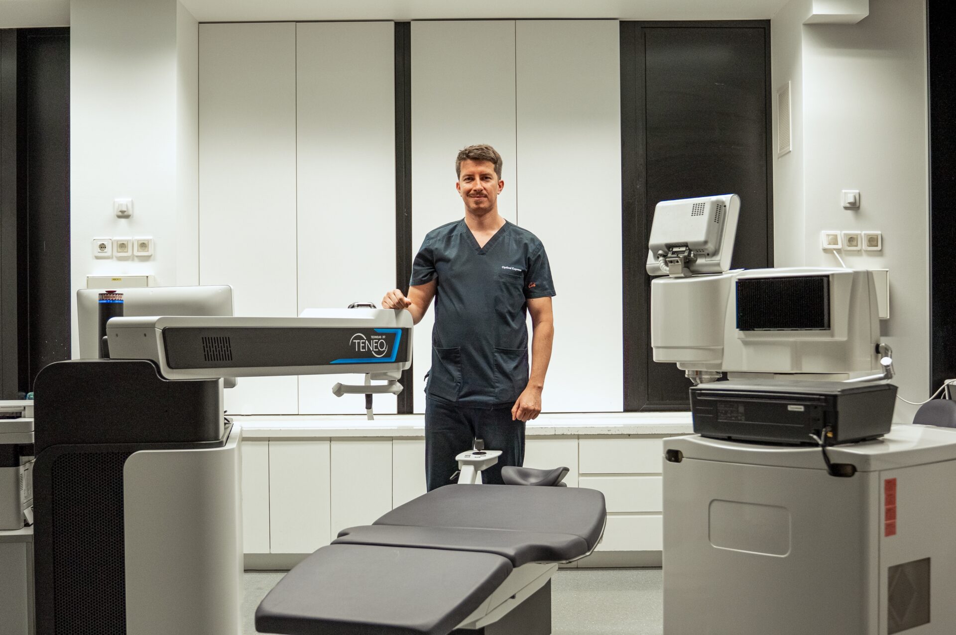 dr. Bože Mihaljević, laserska korekcija vida u Optical Express